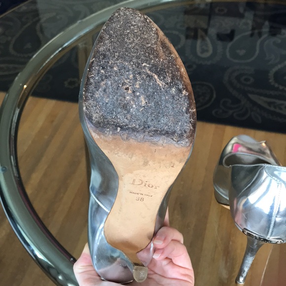 Christian Dior metallic peep-toe pumps - Picture 8 of 10